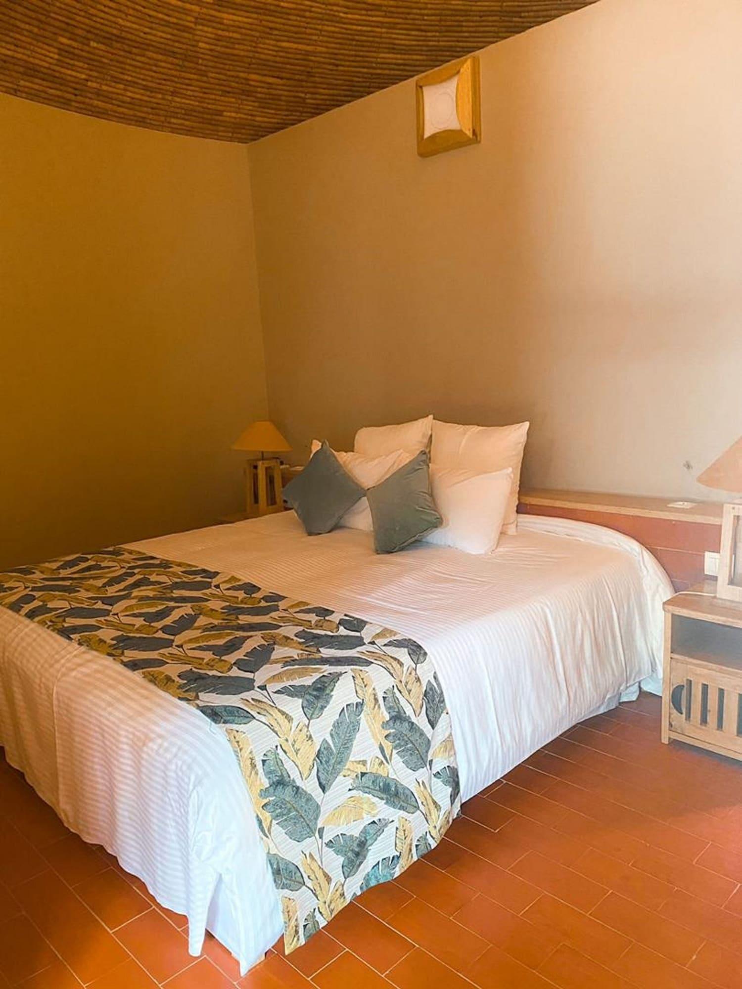 סאלי פורטודל Hotel Royam מראה חיצוני תמונה