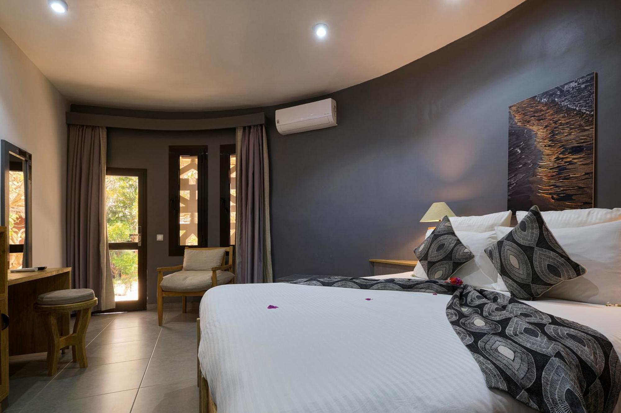 סאלי פורטודל Hotel Royam מראה חיצוני תמונה